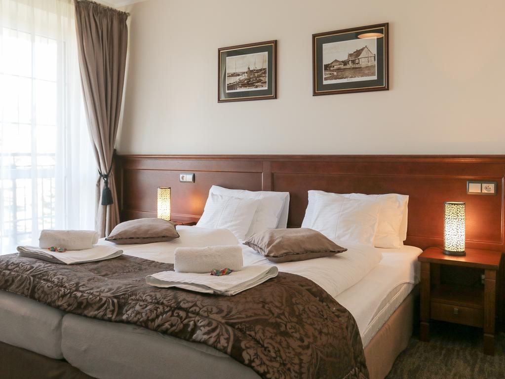 Willa Hewelt Bed and Breakfast Władysławowo Esterno foto