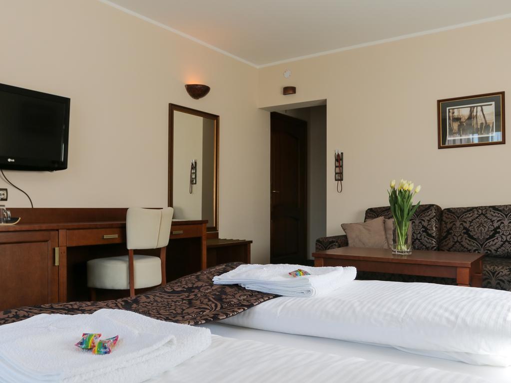 Willa Hewelt Bed and Breakfast Władysławowo Esterno foto