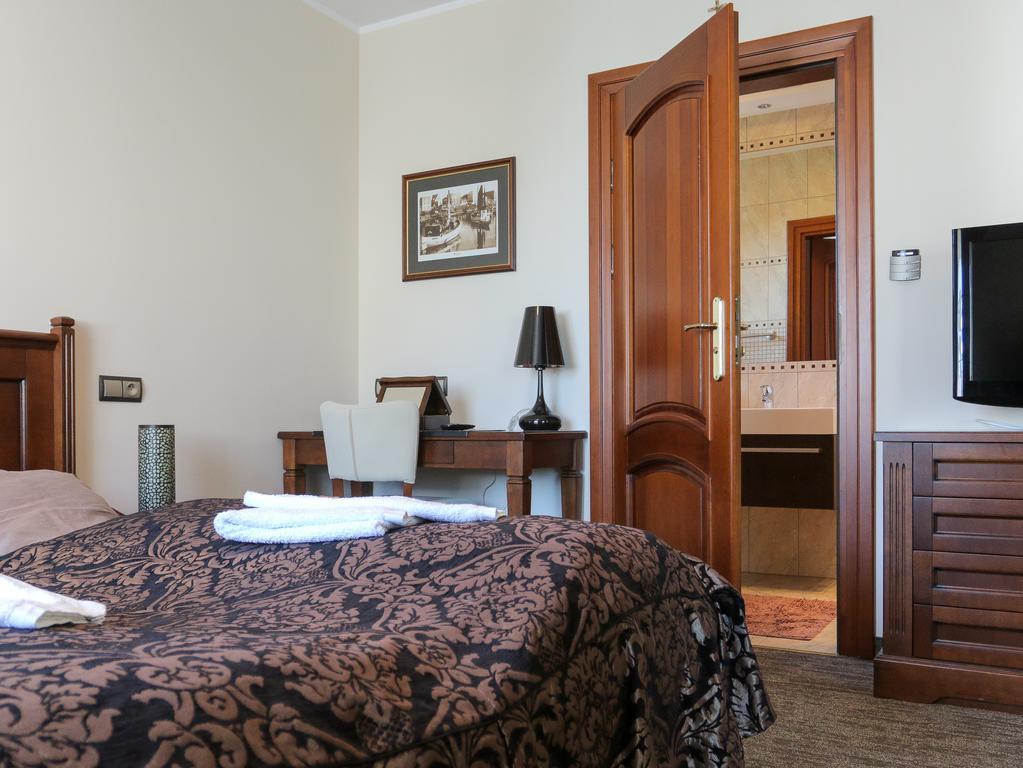 Willa Hewelt Bed and Breakfast Władysławowo Esterno foto